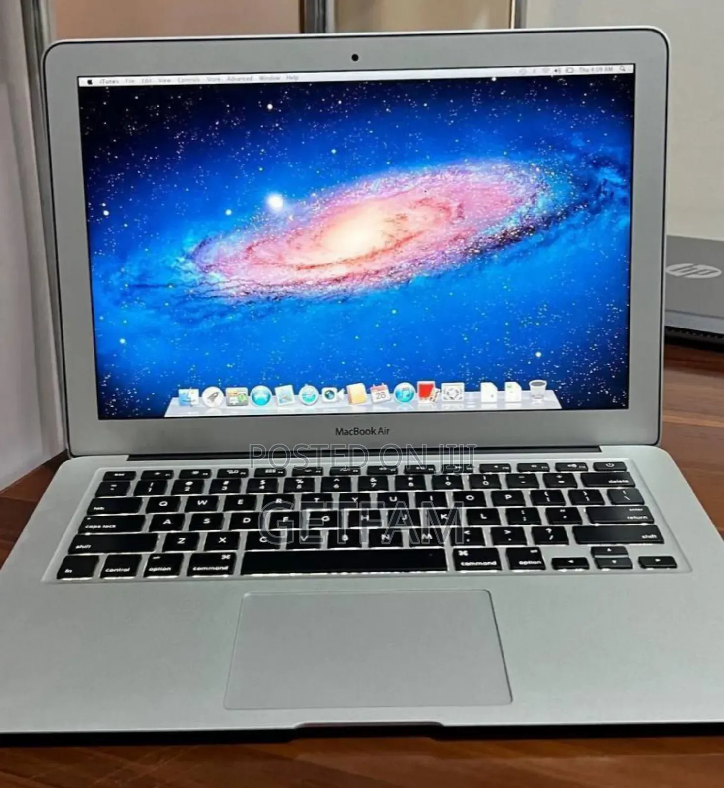 New Laptop Apple MacBook Air 2015 4GB Intel Core I5 SSD 256GB