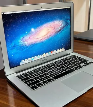 New Laptop Apple MacBook Air 2015 4GB Intel Core I5 SSD 256GB