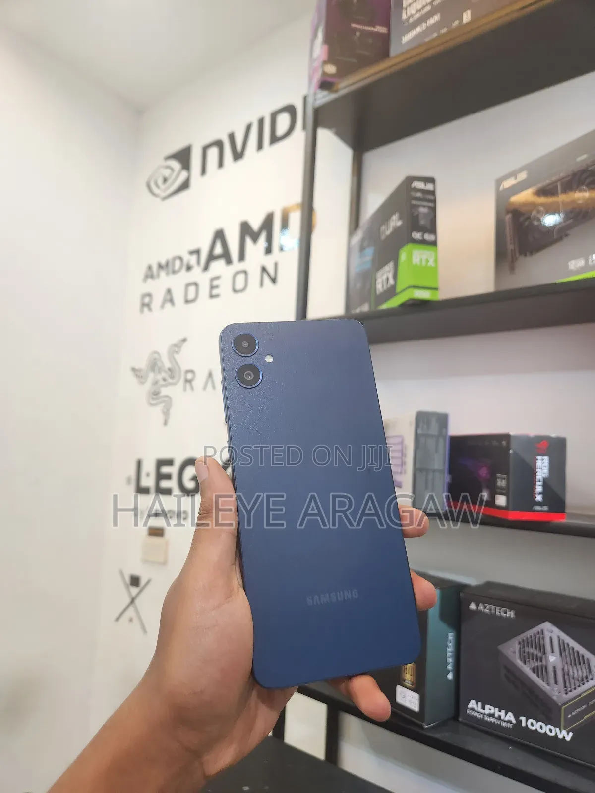 New Samsung Galaxy F05 64 GB Blue