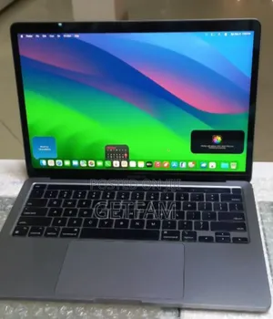 New Laptop Apple MacBook Pro 2020 M1 16GB Apple M1 Pro SSD 256GB