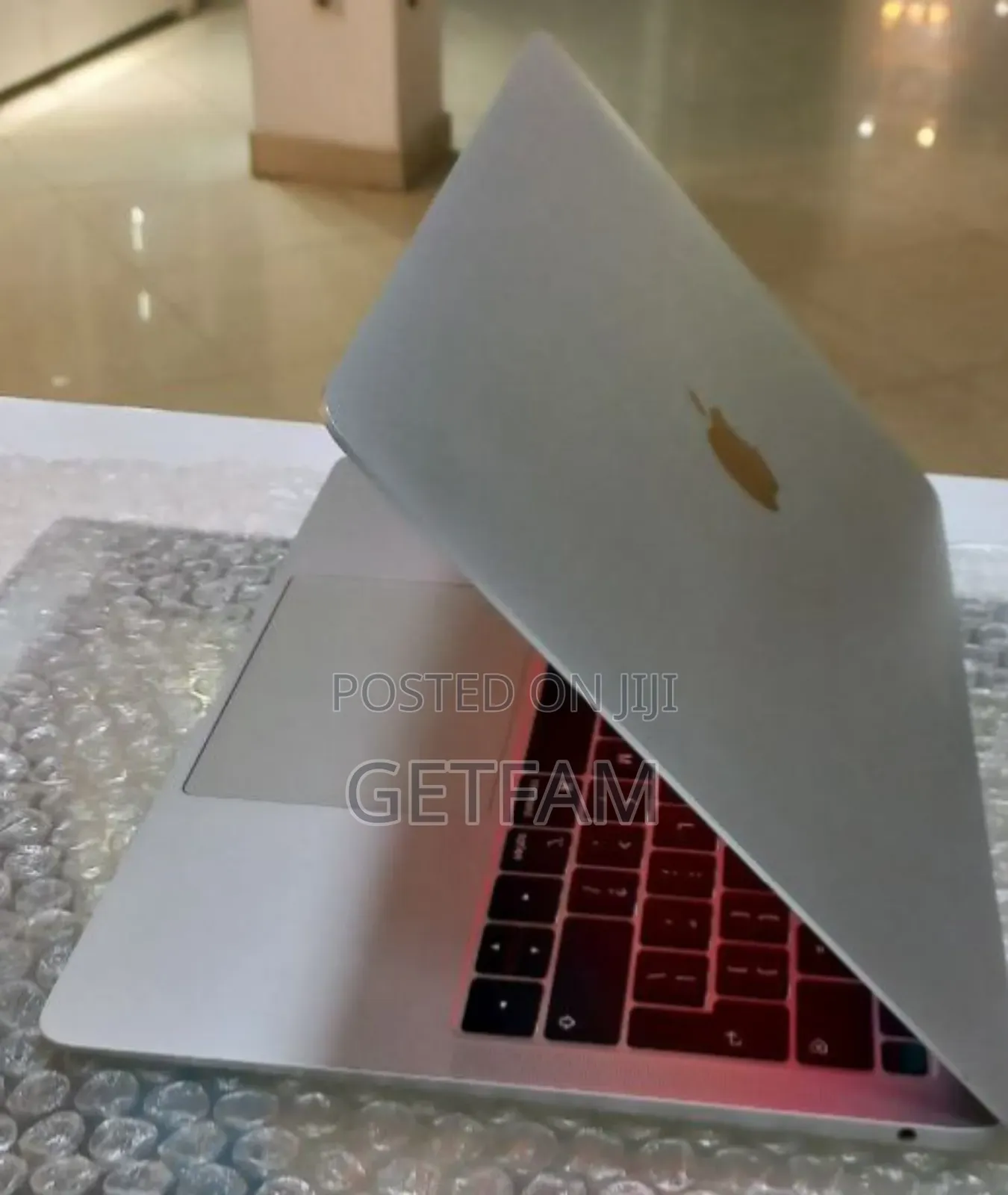 New Laptop Apple MacBook Air 2018 8GB Intel Core I5 SSD 128GB