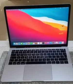 New Laptop Apple MacBook Air 2018 8GB Intel Core I5 SSD 128GB