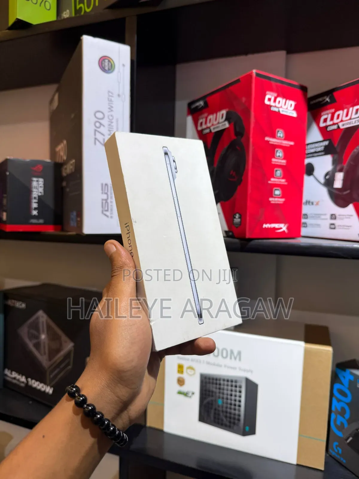 New Apple iPhone 17 256 GB White