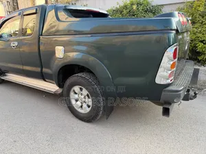 Toyota Hilux 2006 Green
