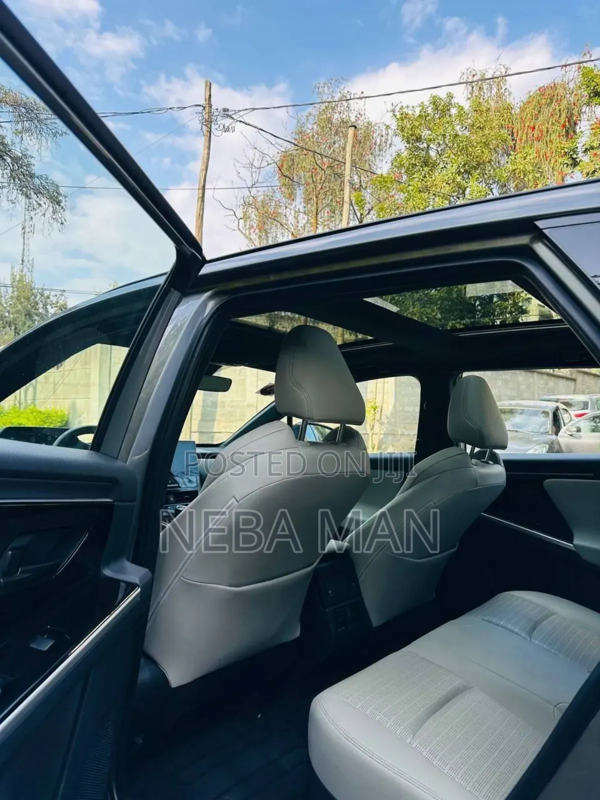 Toyota bZ4X 71.4 kWh AWD 2023 Gray