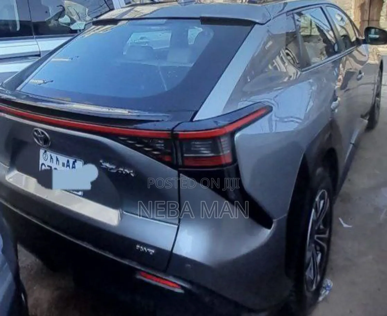 Toyota bZ4X 71.4 kWh AWD 2023 Gray