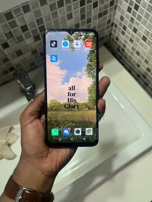 Photo - Infinix Smart 7 HD 64 GB Blue