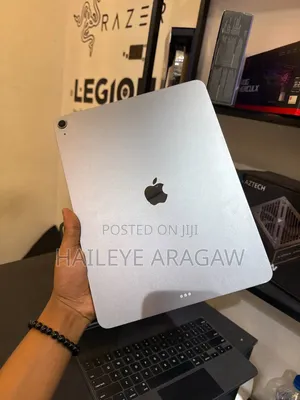 Photo - New Apple iPad Air 13 (2024) 128 GB Silver