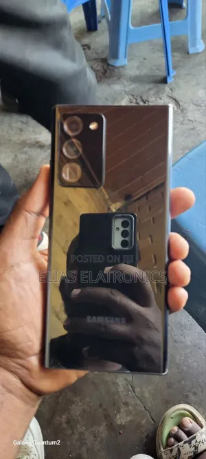 Photo - Samsung Galaxy S20 Ultra 5G 128 GB