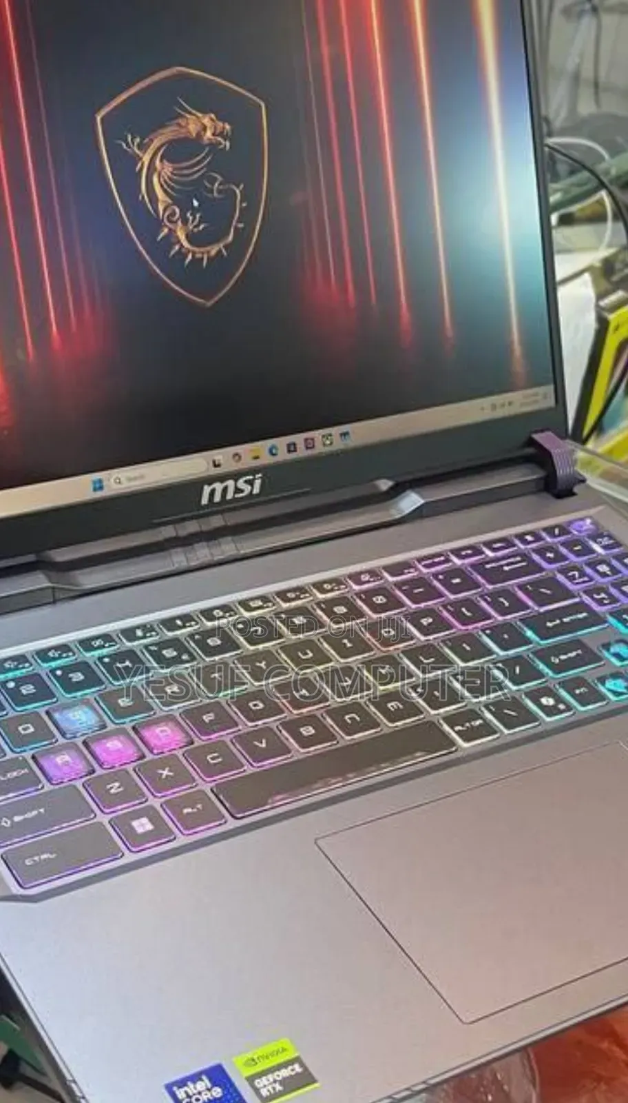 New Laptop MSI Vector 16 HX AI A2XWIG 16GB Intel Core Ultra 7 SSD 1T