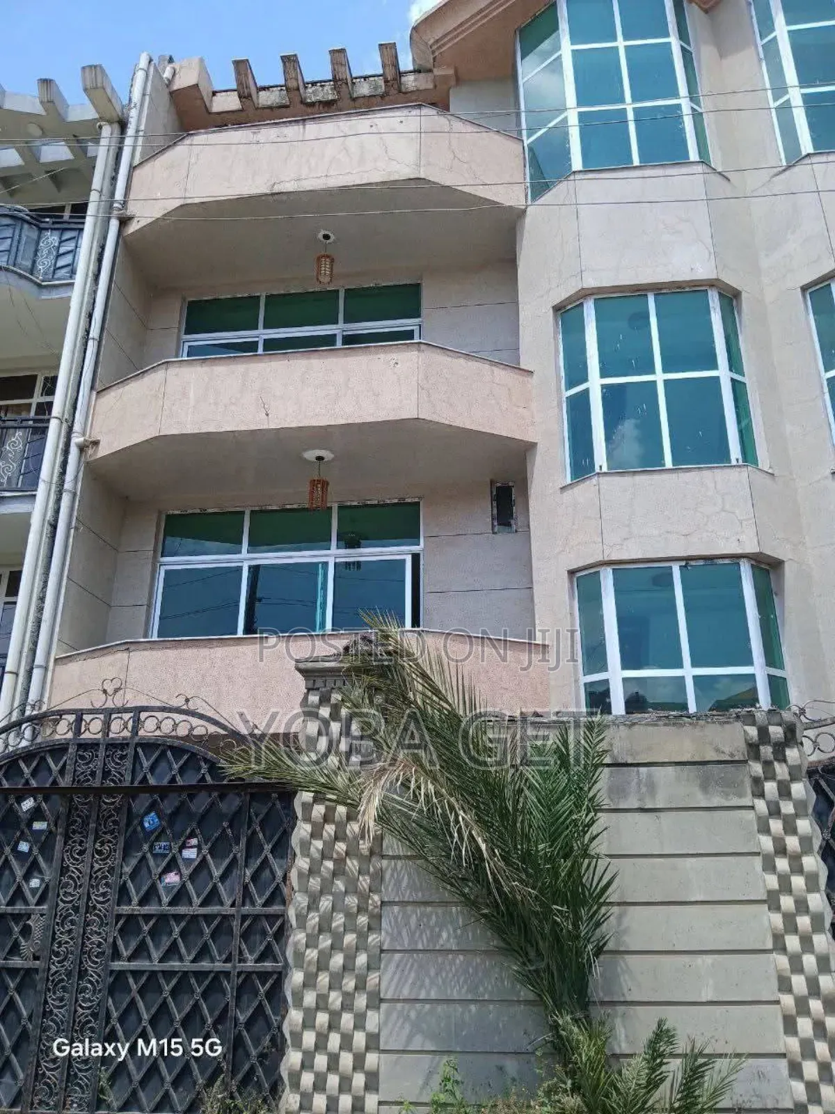 Furnished 6bdrm House in Akaky Kaliti for sale