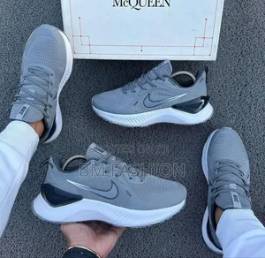 Photo - Nike Zoom Fast X Running Stylish Shoes on Sale