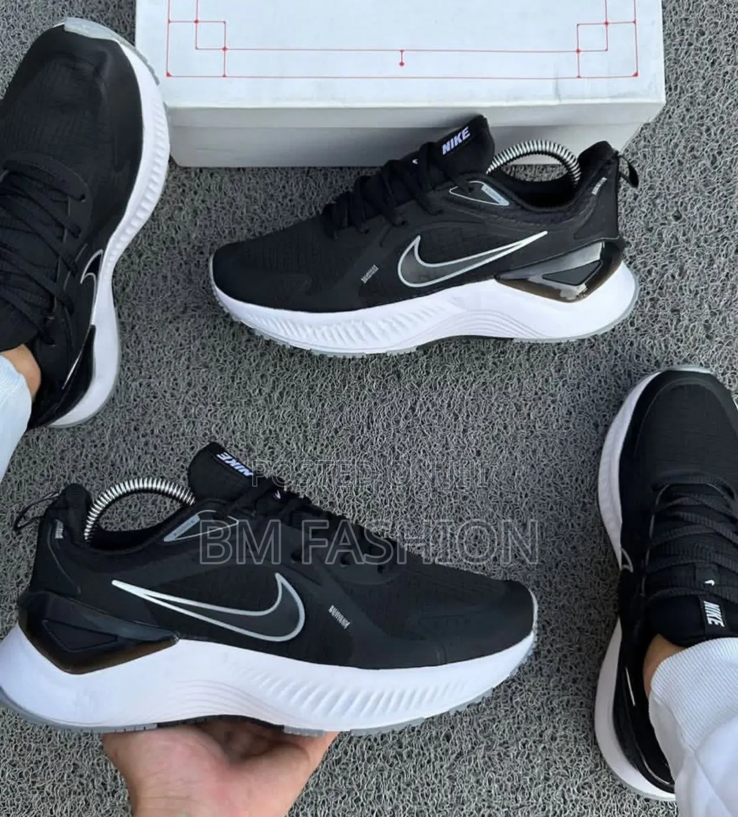 Nike Zoom Fast X Running Stylish Shoes on Sale