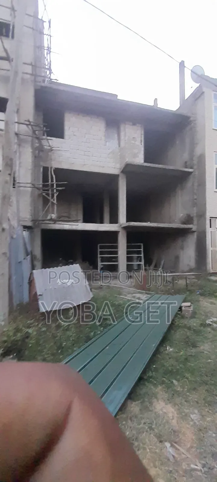 6bdrm House In Yoba, Akaky Kaliti For Sale