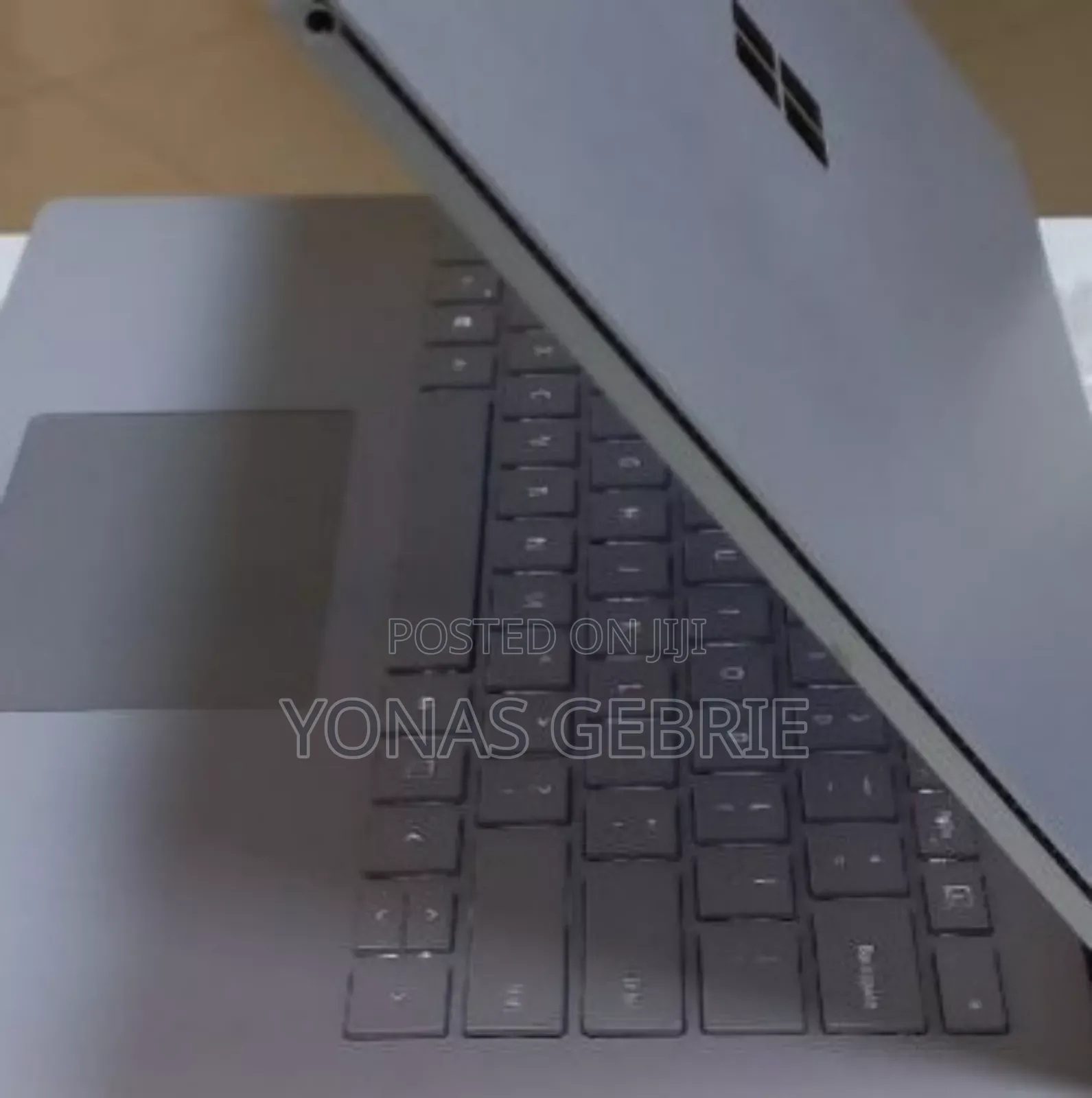 New Laptop Microsoft Surface 16GB Intel Core i7 SSD 256GB