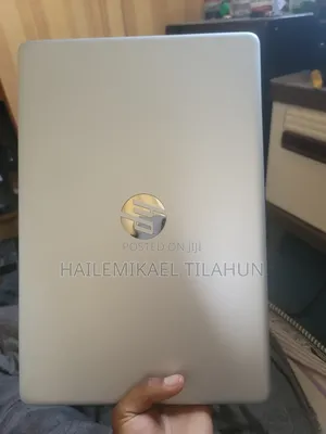 New Laptop HP 15-Da3007nia 8GB Intel Core I5 SSD 512GB