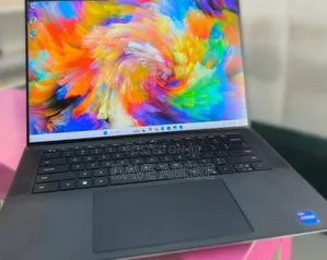 New Laptop Dell XPS 15 16GB Intel Core I7 SSD 512GB