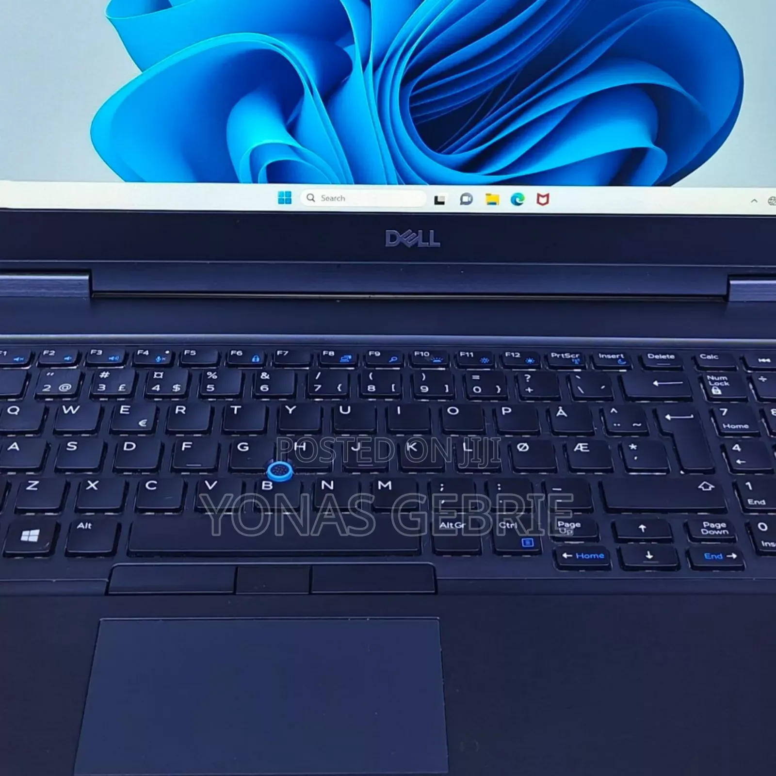 New Laptop Dell 16GB Intel Core i7 SSD 512GB