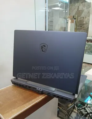 New Laptop MSI Vector 16 HX AI A2XWIG 16GB Intel Core Ultra 7 SSD 1T