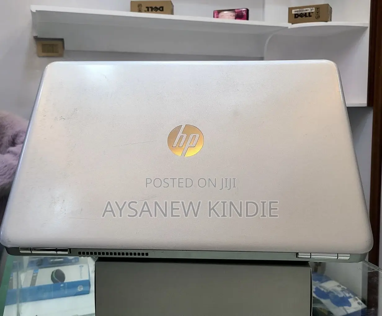 New Laptop HP Pavilion 10 8GB Intel Core I5 SSD 1T