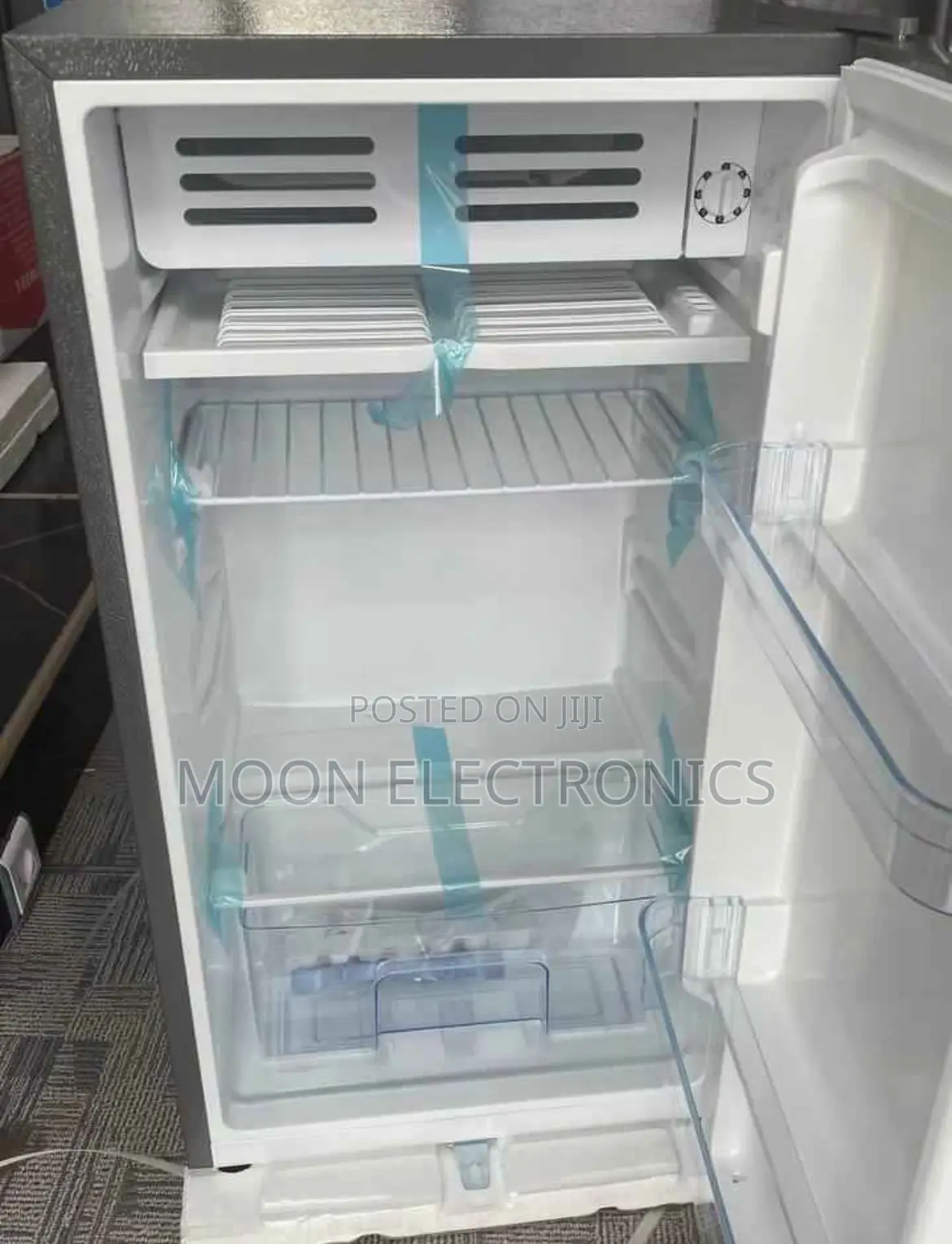 Popular 180 L Refrigerator – Compact Capacity, Smart Cooling!