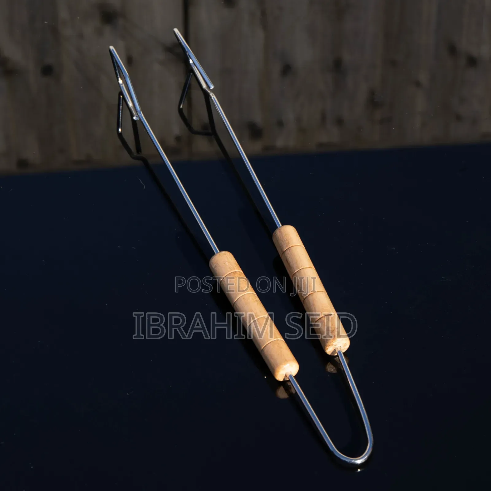 2 -Piece BBQ Tool Set With Wooden Handles