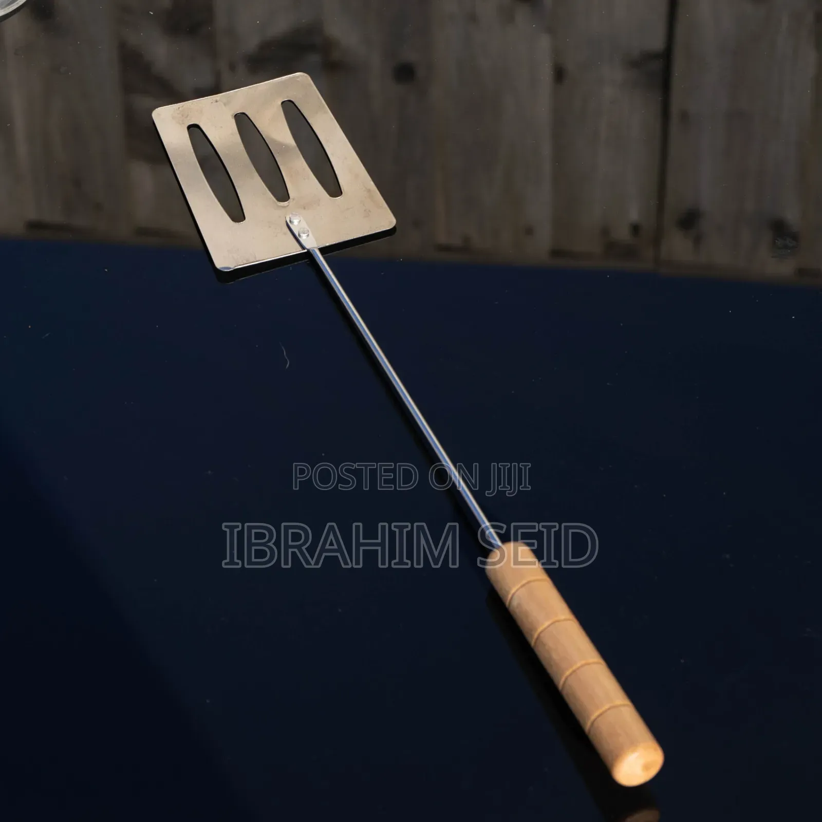 2 -Piece BBQ Tool Set With Wooden Handles