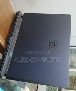 New Laptop MSI Vector 16 HX AI A2XWIG 16GB Intel Core Ultra 7 SSD 1T