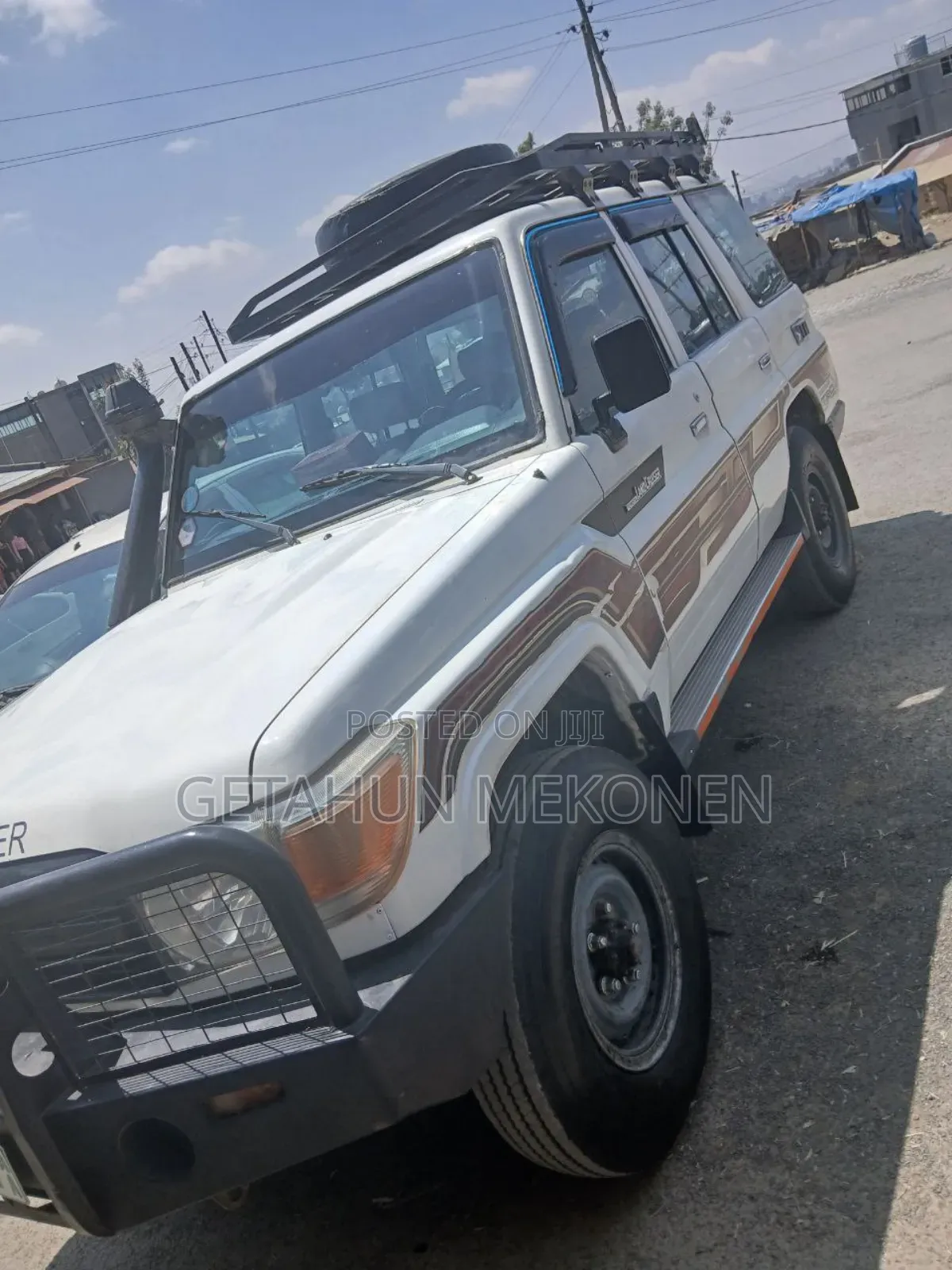 Toyota Land Cruiser 2011 White