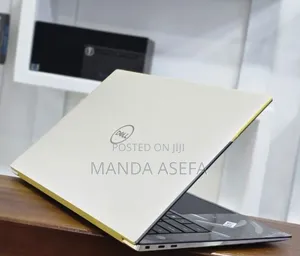 New Laptop Dell XPS 15 32GB Intel Core I9 SSD 1T