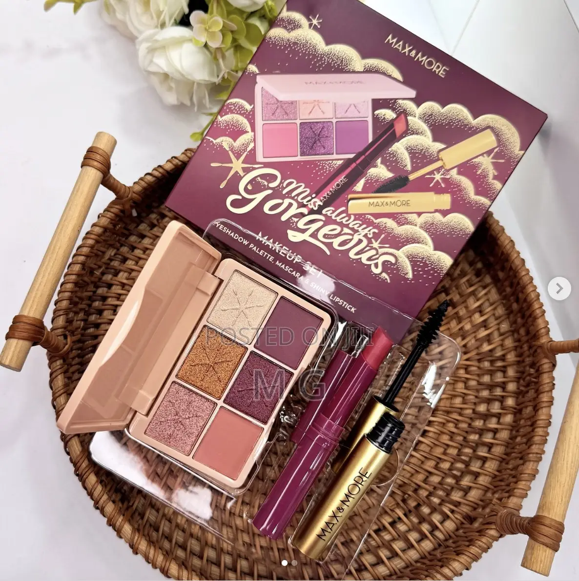 Makeup Kit 3 Pieces Eyeshadow Lipstick Eyeshadow Palette