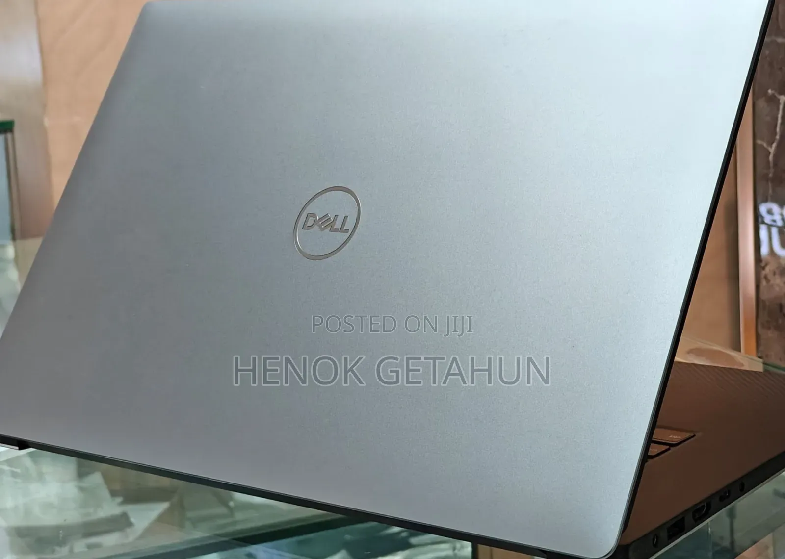 New Laptop Dell Precision 5540 16GB Intel Core I7 SSD 512GB