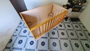 Kids Bed. (Crib)