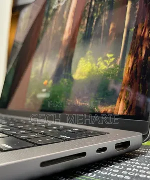 New Laptop Apple MacBook Pro 2021 M1 32GB Apple M1 Pro SSD 512GB