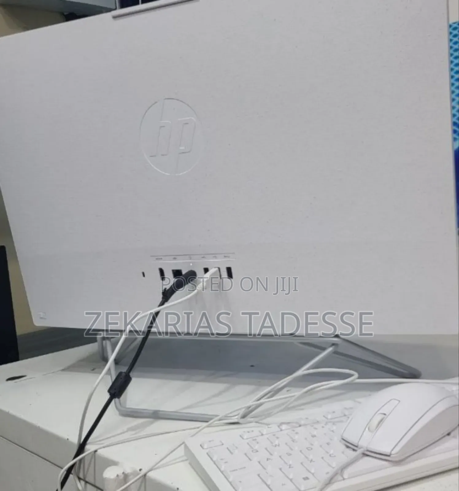 New HP 200 G4 22 All-in-One 16GB Intel Core I5 SSD 512GB