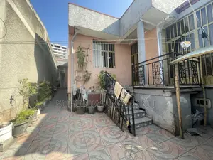 2bdrm Villa in Bole for sale