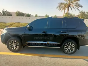 Toyota Land Cruiser Prado 2018 Matt Black