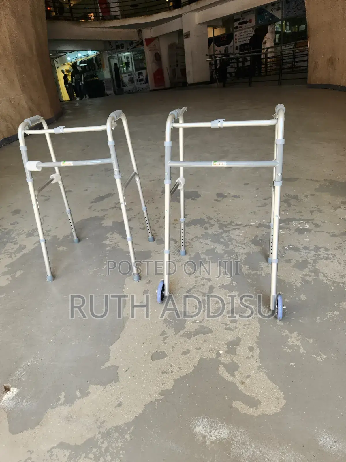 Walker Brand New Medical Walker朱明safe and Strong Non Slippery Walker