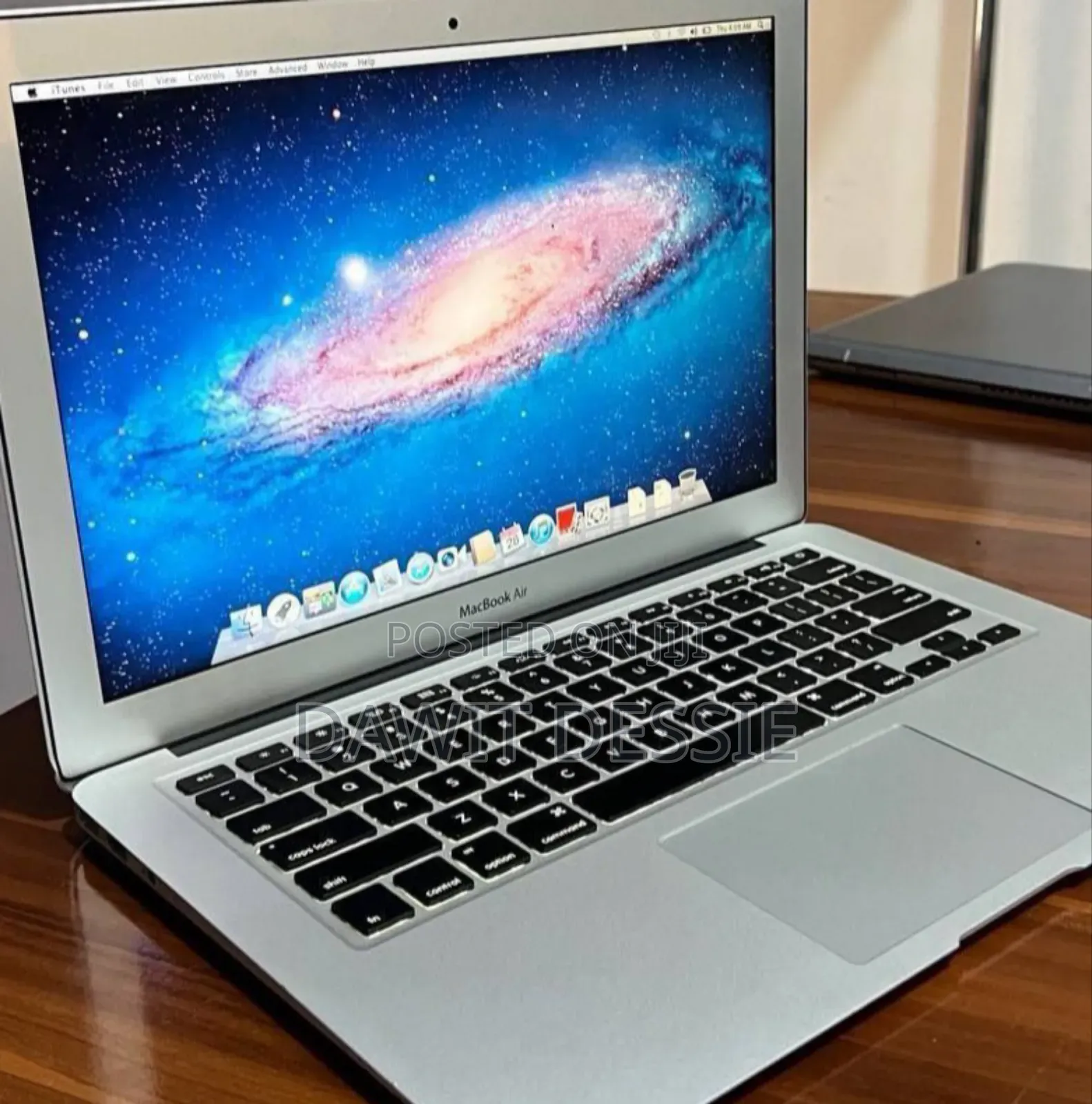 New Laptop Apple MacBook Air 2015 4GB Intel Core I5 SSD 256GB