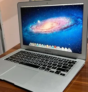 New Laptop Apple MacBook Air 2015 4GB Intel Core I5 SSD 256GB