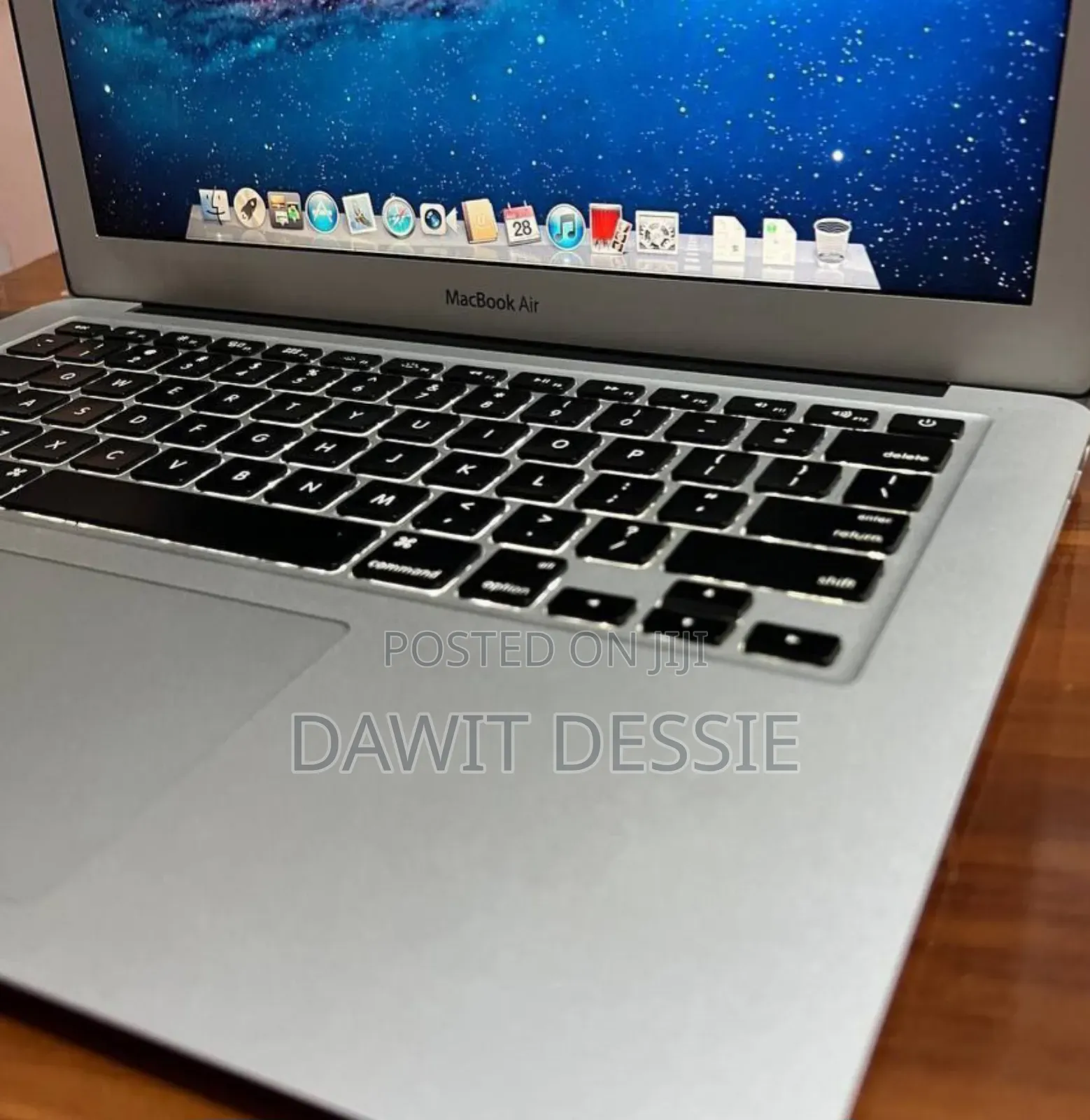 New Laptop Apple MacBook Air 2015 4GB Intel Core I5 SSD 256GB