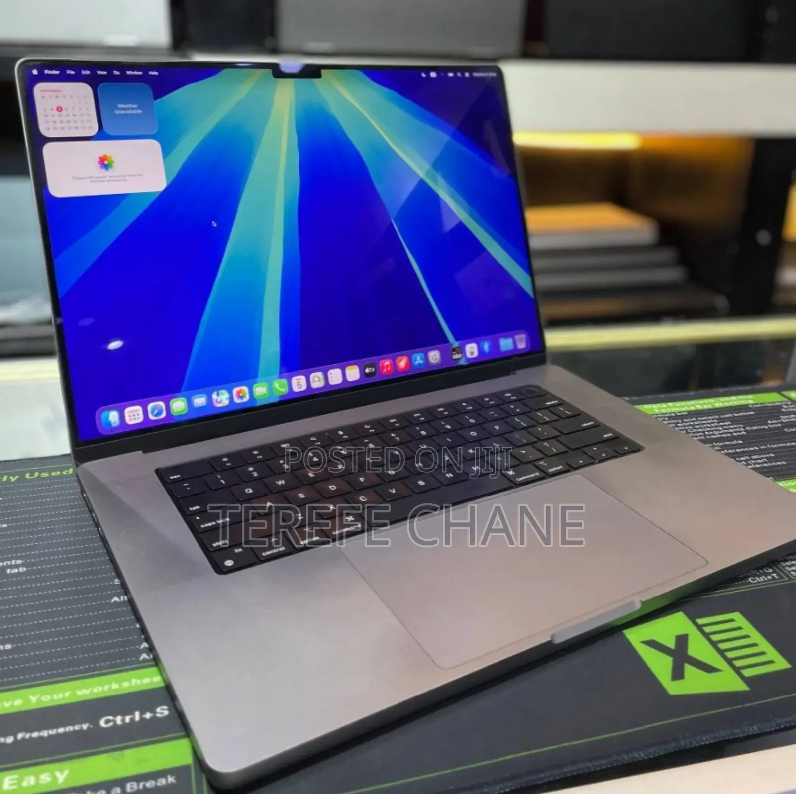 New Laptop Apple MacBook Pro 2020 M1 64GB Intel Core I7 SSD 1T
