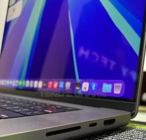 New Laptop Apple MacBook Pro 2020 M1 64GB Intel Core I7 SSD 1T