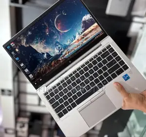 Photo - New Laptop HP EliteBook 840 16GB Intel Core I5 SSD 512GB