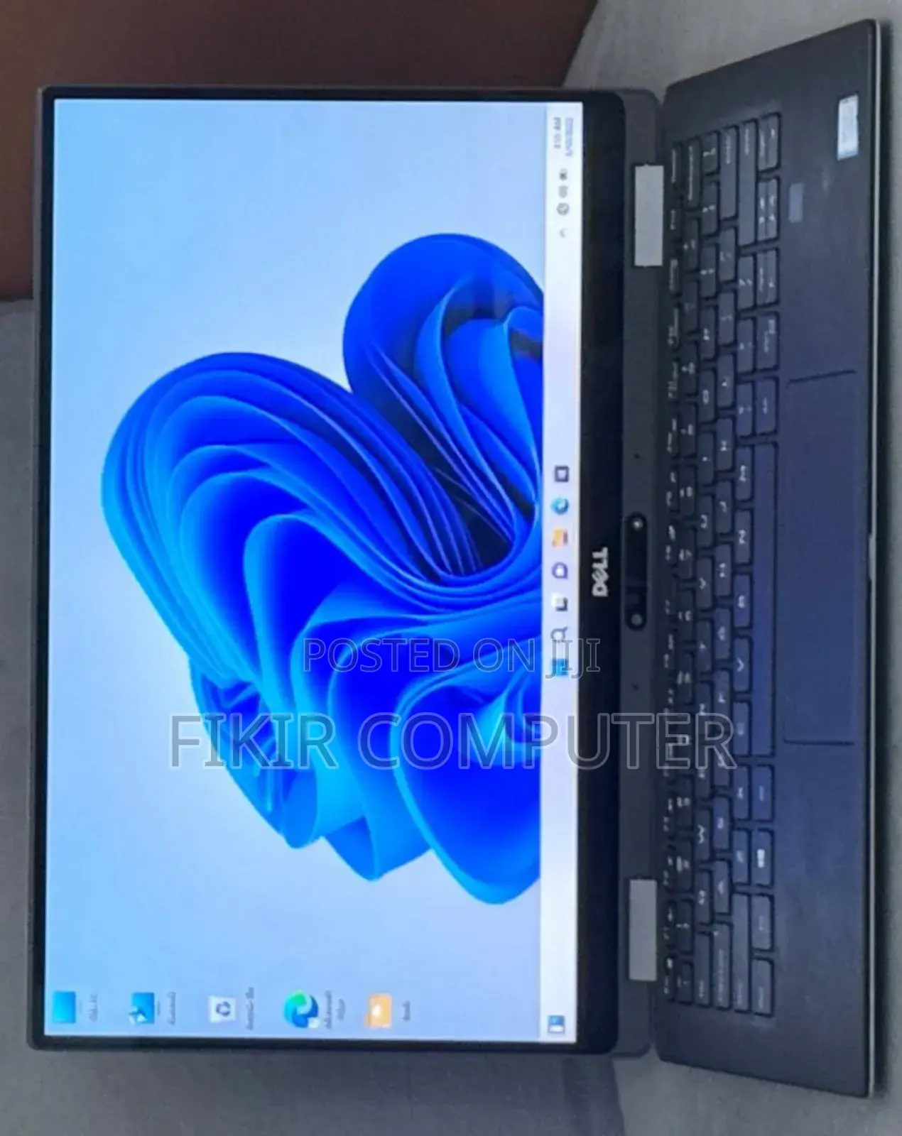 New Laptop Dell XPS 13 8GB Intel Core I5 SSD 256GB