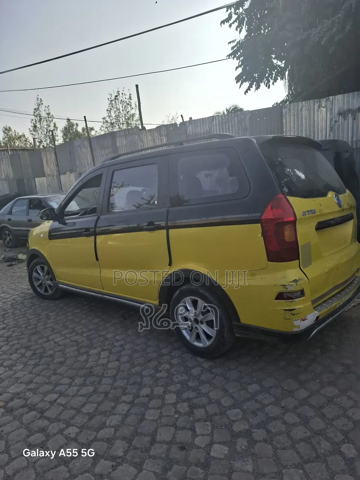 DFSK K-Series 2018 Yellow