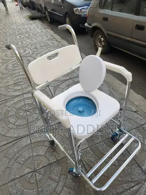 Photo - Removable Popo Bucket Wheelchair癲馬wheelchair較高wheelchair凳我wheelchair
