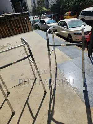 Brand New Walker蝨弓brand New Medical Walker重要walking Aid宛如foldable Walk