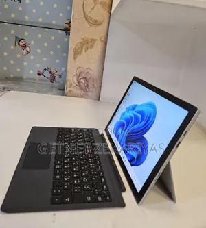 New Laptop Microsoft Surface Pro 7 16GB Intel Core I7 SSD 512GB