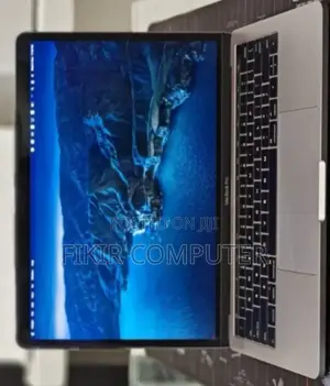 New Laptop Apple MacBook Pro 2016 16GB Intel Core I7 SSD 512GB